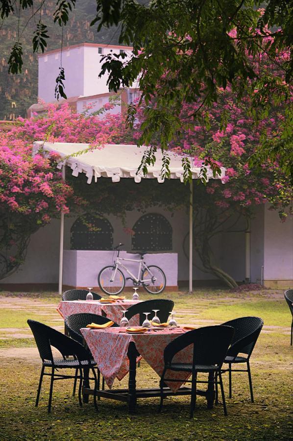 Mela Kothi - The Chambal Safari Lodge Bāh 外观 照片